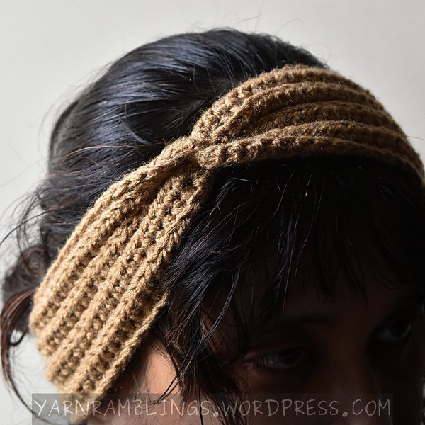Simple Twisted Headband | Anita